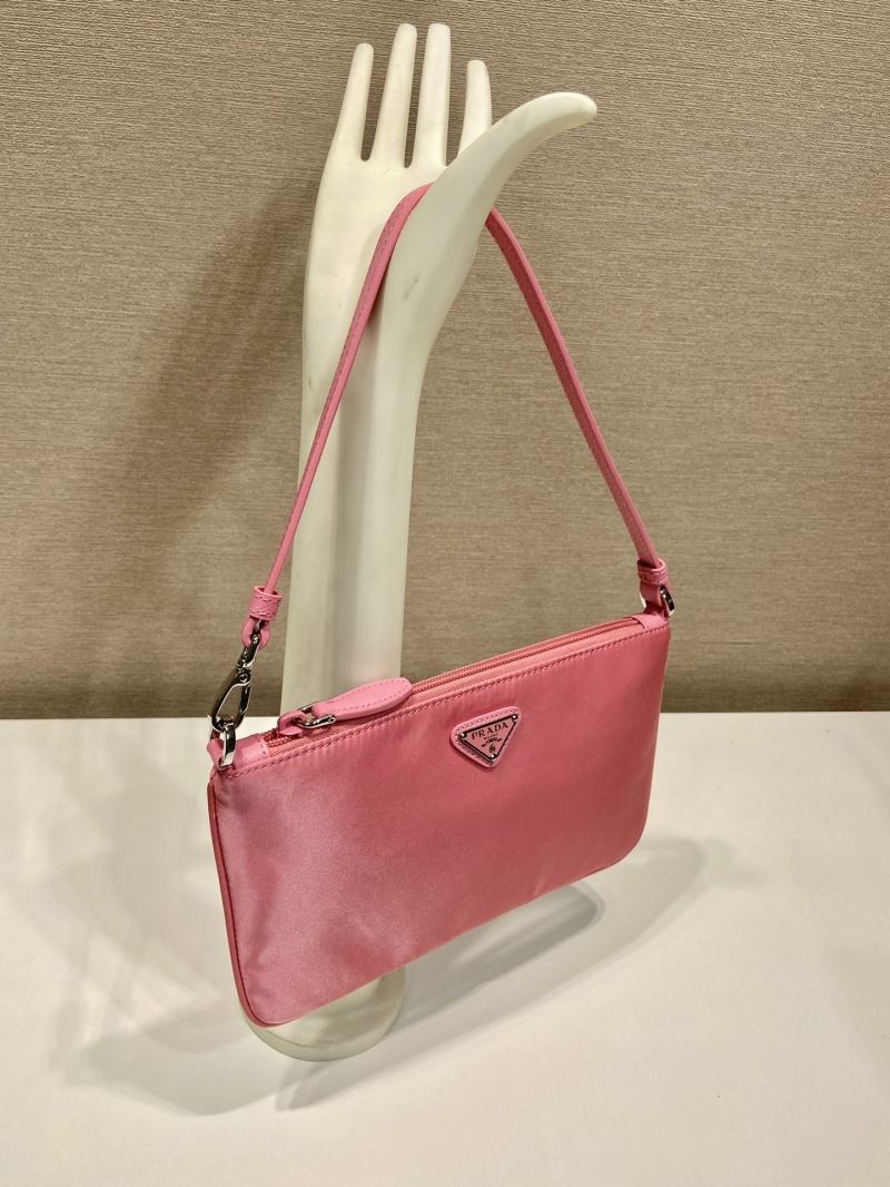 Pra*a hobo bags